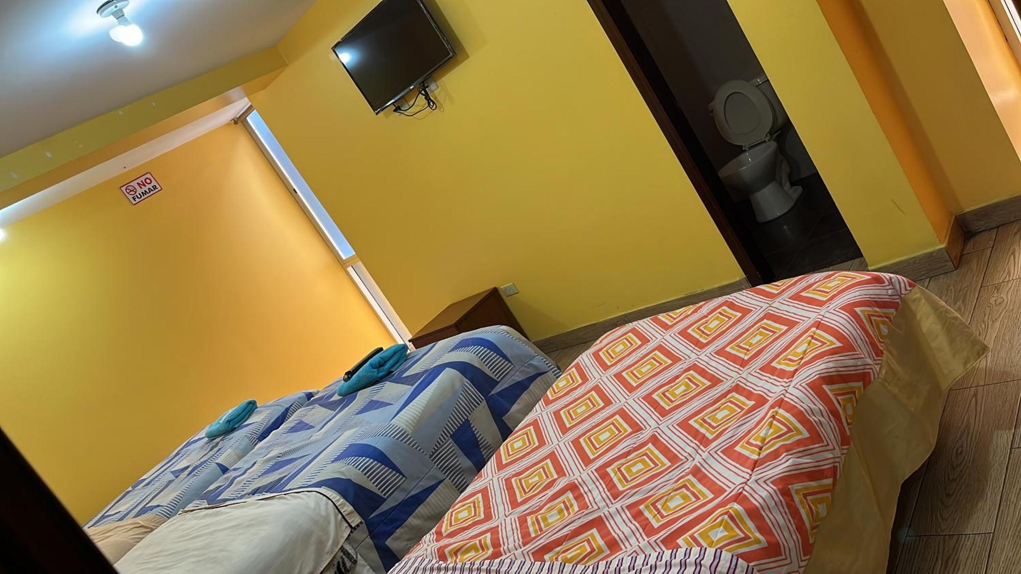 Hotel Residencial Miraflores Loja Eksteriør bilde
