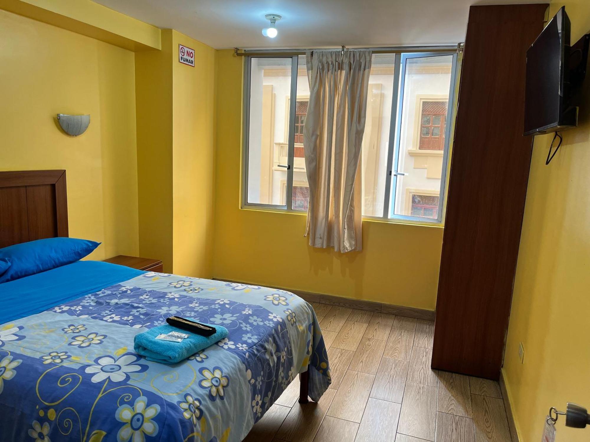 Hotel Residencial Miraflores Loja Eksteriør bilde